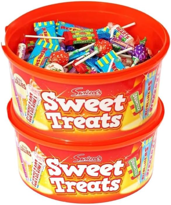 Sweet Treats Assortment Tub – Mixed Retro Sweets Gift Box with Love Hearts, Refreshers, Drumsticks & More – Party Favourites for Kids & Adults | 600g (Pack 1, Sweet Treats)