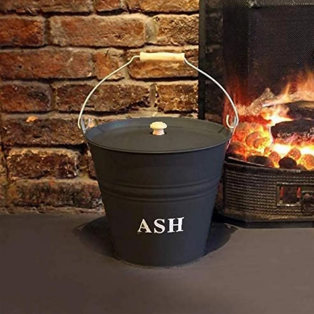 12L Metal Ash Bucket with Lid, Brush & Shovel – Steel Coal Holder with Wooden Handle for Fireplace, Fire Pit, BBQ, Wood Burning Stove & Hearth – Ash Bin Storage Container Set