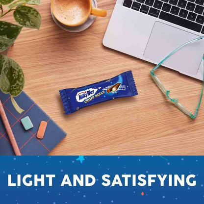 MILKY WAY Crispy Rolls, Milk Chocolate, Biscuit Snack bar, Single 22.5 g (1 x 24 Bars)