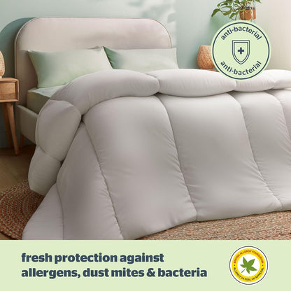 Silentnight Anti Allergy Super-King Size Duvet 10.5 Tog - All Year Round Winter Quilt Duvet Anti-Bacterial and Machine Washable with Allergy UK Approved Anti Allergy Fibres - Super-King Size Bed